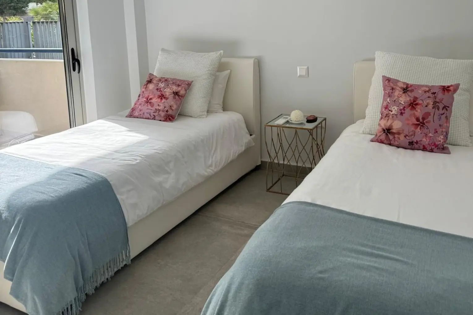 Athenian Riviera Lux Flat, Vouliagmeni, bedroom